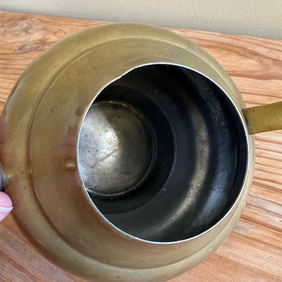 Solid Brass Decor Tea Pot Country Barn Rustic Decor - Picture 9 of 10